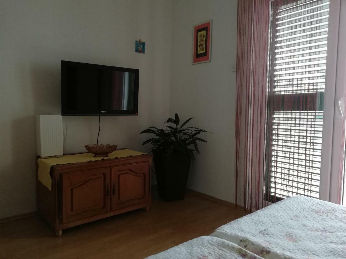 Apartmani Sabic A2 Plus1 Makarska Buitenkant foto